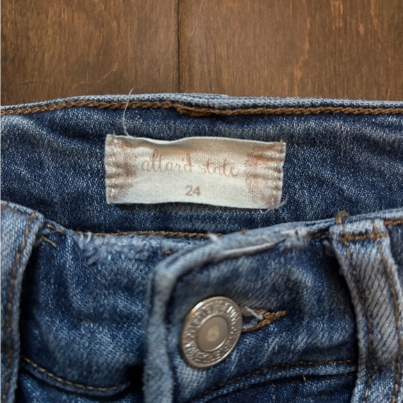 Altar’d State Distressed Blue Jeans for Women - Picture 2 of 8